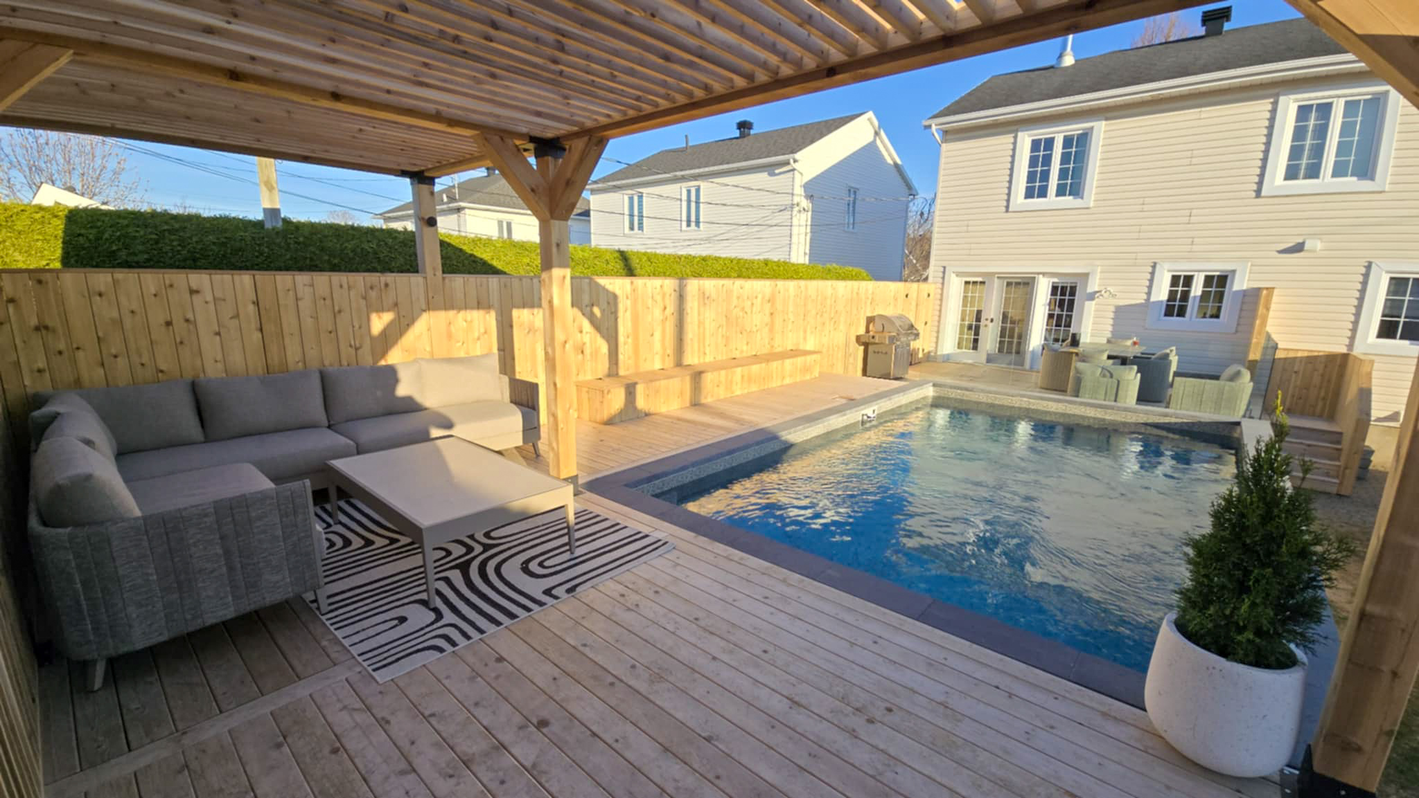 Structure de bois finition précision Beauport LP2 Construction